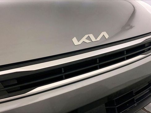 Used 2025 Kia K4 FWD image 28