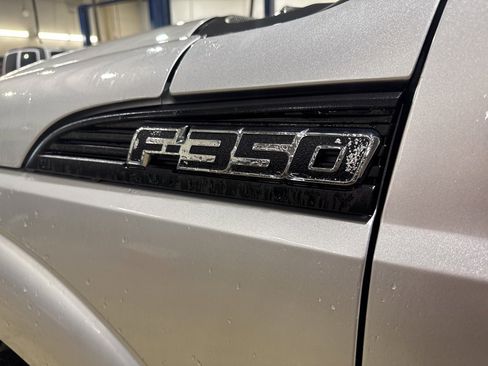 Used 2011 Ford F350 XL w/ Skid Plate Pkg image 7