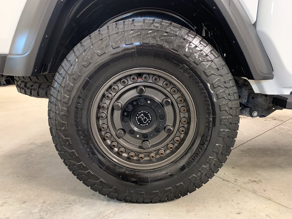 Used 2021 Jeep Gladiator Sport w/ Trailer Tow Package AWD/4WD image 9