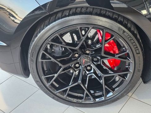 New 2026 Chevrolet Corvette ZR1 w/ ZR1 Carbon Fiber Aero Package image 16