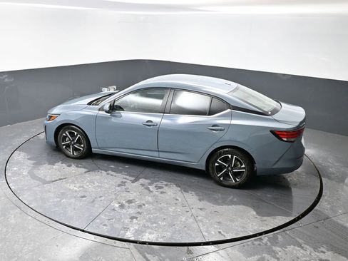 Used 2024 Nissan Sentra SV image 44