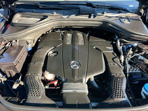 Used 2019 Mercedes-Benz GLS 450 4MATIC image 43