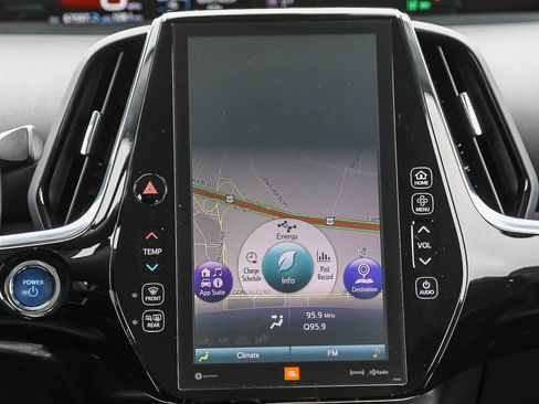 Certified 2017 Toyota Prius Prime Advanced w/ Carpet Mat Package FWD image 14