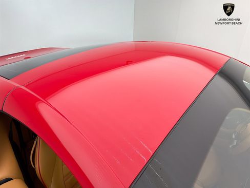 Used 2019 Ferrari Portofino RWD image 31