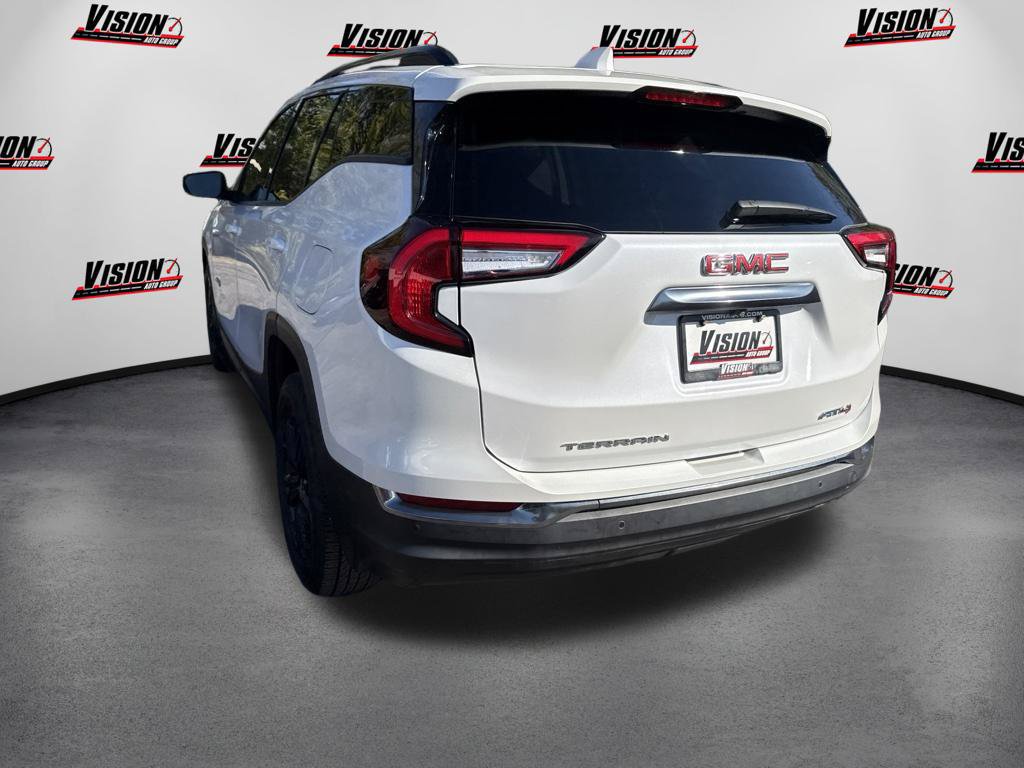 Used 2024 GMC Terrain AT4 AWD/4WD image 7