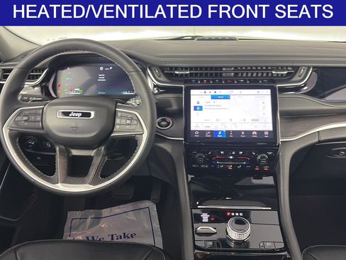 Used 2022 Jeep Grand Cherokee Limited 4xe w/ Luxury Tech Group II image 17