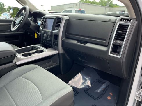 Used 2023 RAM 1500 Classic SLT w/ Trailer & Traction Group AWD/4WD image 34