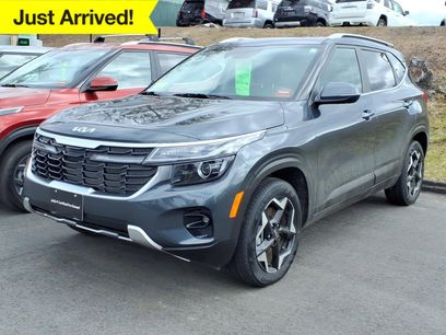 Used 2024 Kia Seltos EX