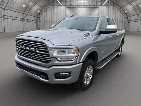 Used 2022 RAM 2500 Laramie AWD/4WD image 16
