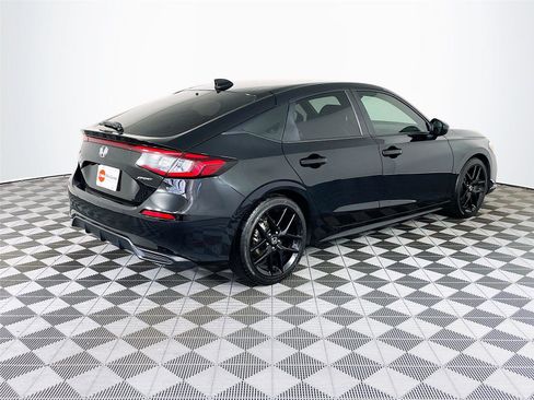 Used 2024 Honda Civic Sport image 11