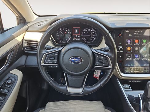 Used 2024 Subaru Outback Premium AWD/4WD image 12