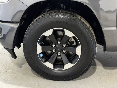 Used 2022 RAM 1500 Lone Star AWD/4WD image 8