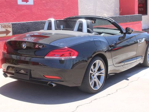 Used 2015 BMW Z4 sDrive35i RWD image 9