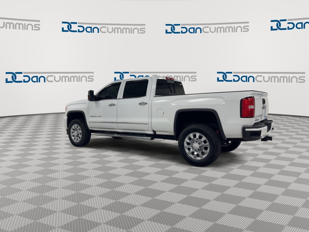 Used 2017 GMC Sierra 2500 Denali w/ Suspension Package, Off-Road AWD/4WD image 6