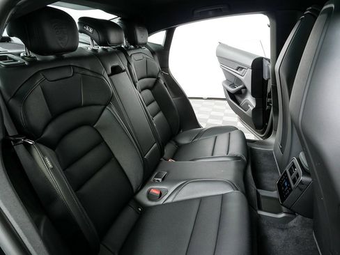 New 2026 Porsche Taycan image 23