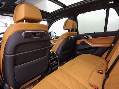 New 2026 BMW X5 xDrive40i w/ M Sport Package image 20