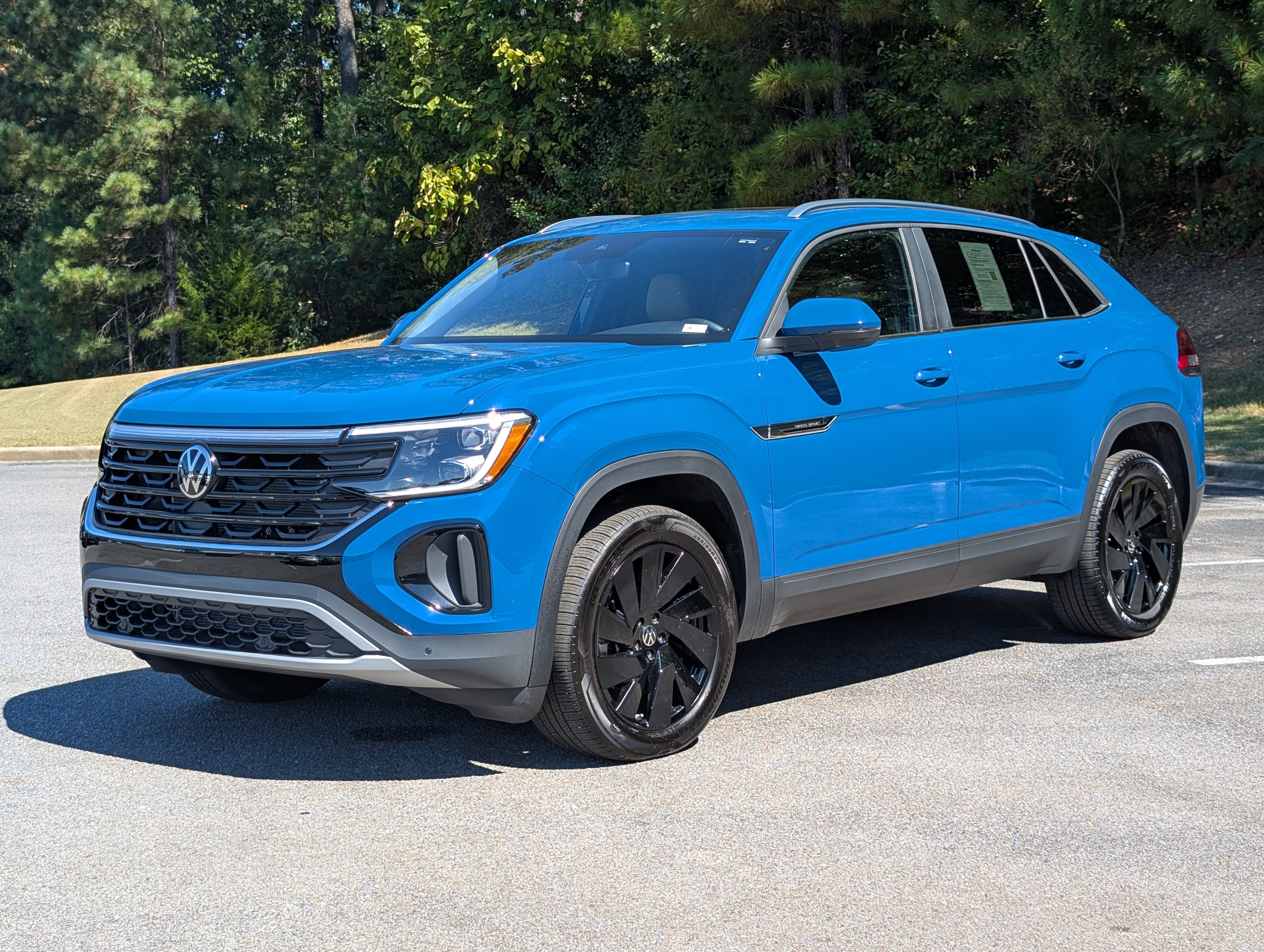 Used 2026 Volkswagen Atlas Cross Sport SE w/ Panoramic Sunroof Package AWD/4WD image 5
