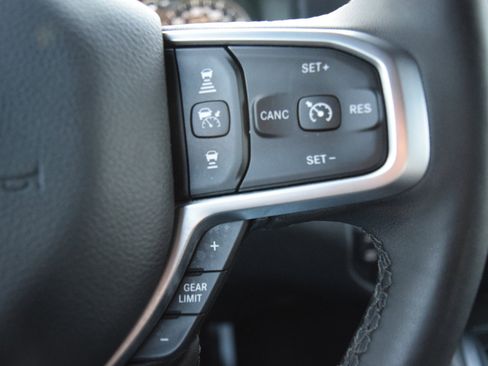 Used 2025 RAM 1500 Big Horn image 25