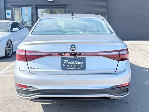Used 2025 Volkswagen Jetta S FWD image 7