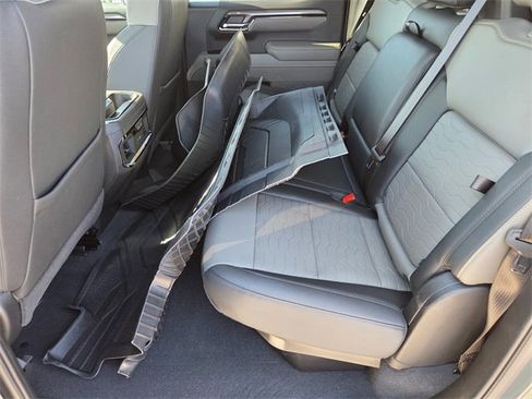 Certified 2025 Chevrolet Silverado 1500 ZR2 w/ Technology Package image 11