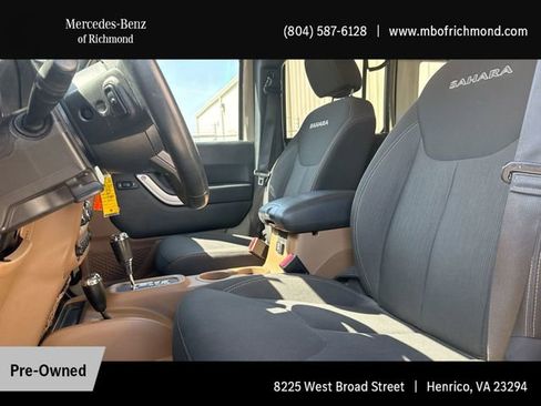 Used 2018 Jeep Wrangler Unlimited Sahara image 4