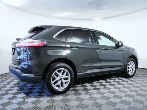 Used 2024 Ford Edge SEL w/ Convenience Package AWD/4WD image 8