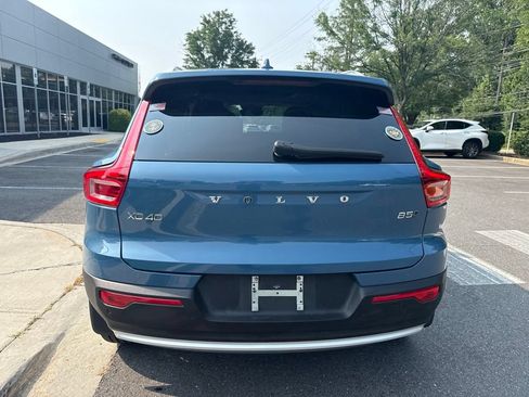 Used 2024 Volvo XC40 B5 Plus w/ Protection Package Premier AWD/4WD image 7
