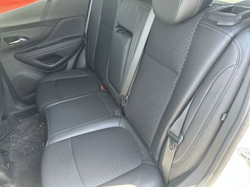 Certified 2022 Buick Encore Preferred w/ Safety Package image 25