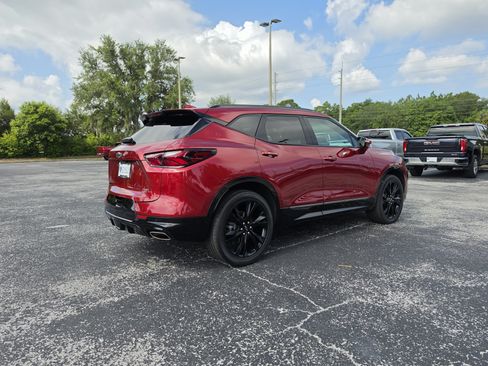 Used 2021 Chevrolet Blazer RS w/ Enhanced Convenience Package FWD image 4
