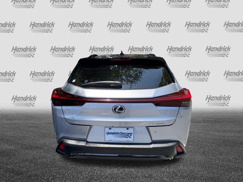 Used 2023 Lexus UX 250h F Sport FWD image 8