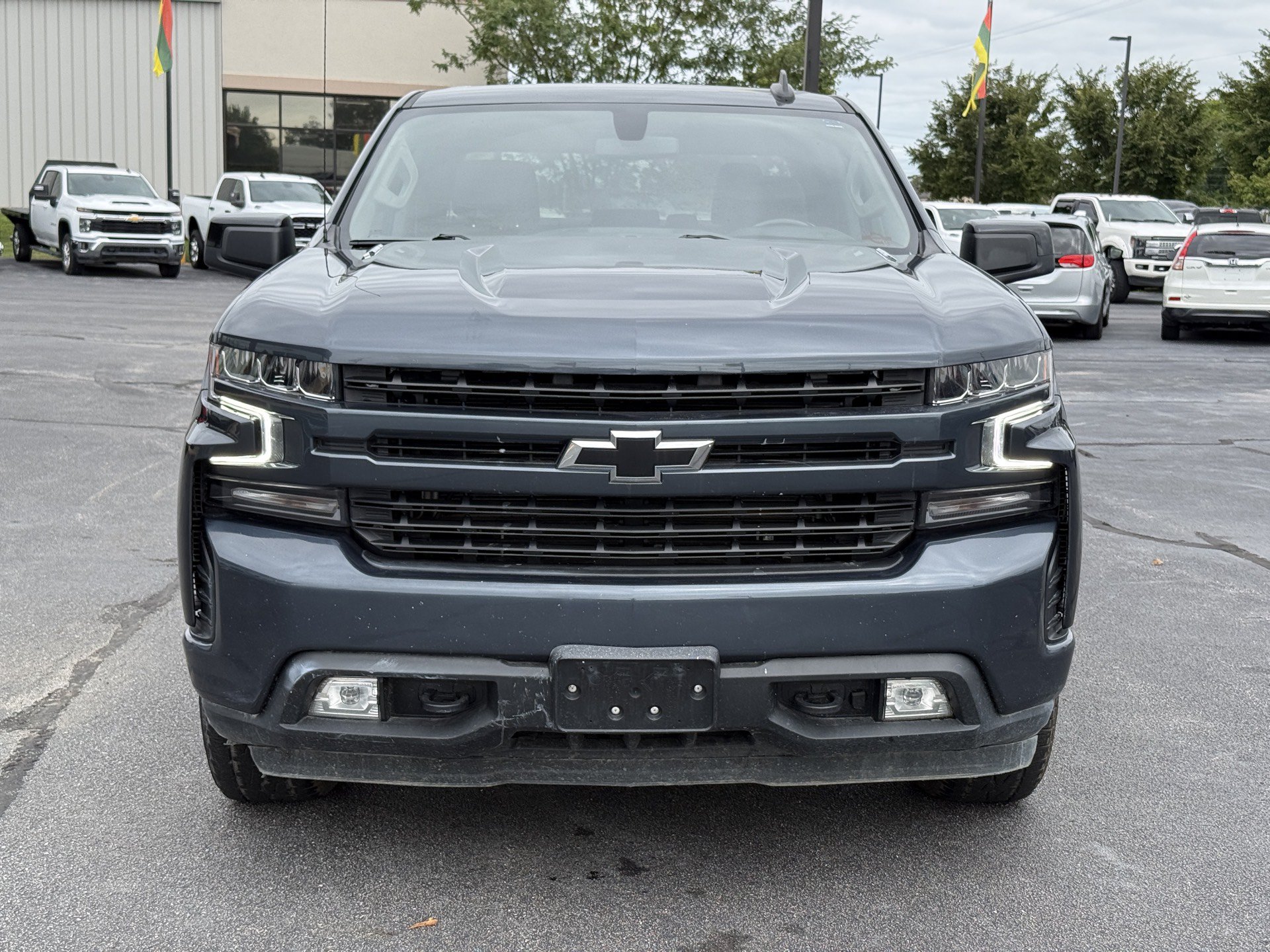 Used 2021 Chevrolet Silverado 1500 RST w/ Z71 Off-Road Package AWD/4WD image 3