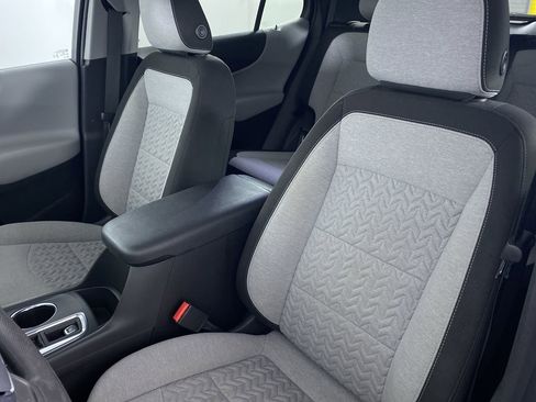 Certified 2024 Chevrolet Equinox LS w/ LS Convenience Package image 10