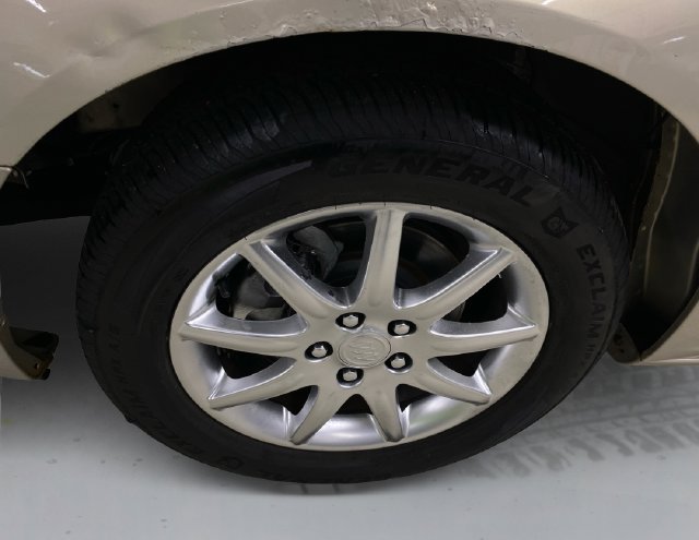 Used 2007 Buick Lucerne CXL w/ Luxury Package FWD image 19