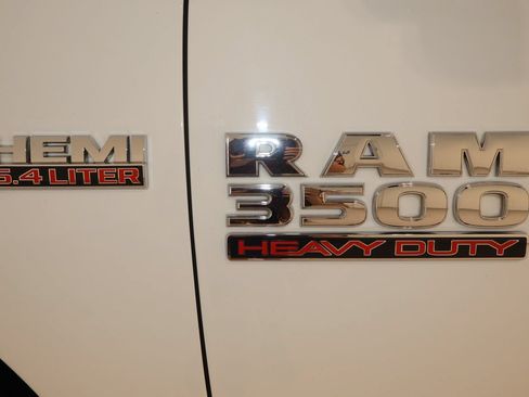 Used 2015 RAM 3500 Tradesman AWD/4WD image 20