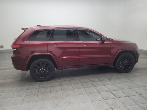 Used 2022 Jeep Grand Cherokee Laredo X AWD/4WD image 10