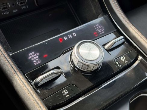 Used 2021 Jeep Grand Cherokee L Summit image 6