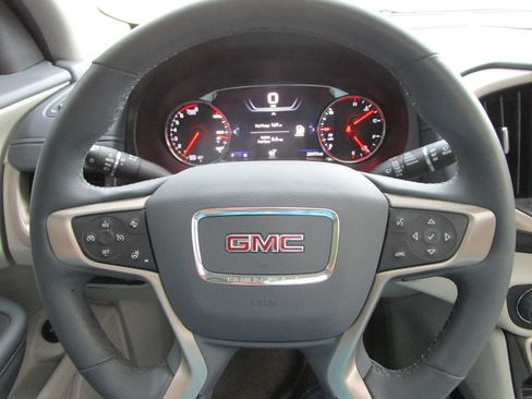 Used 2024 GMC Terrain Denali w/ Denali Premium Package AWD/4WD image 36