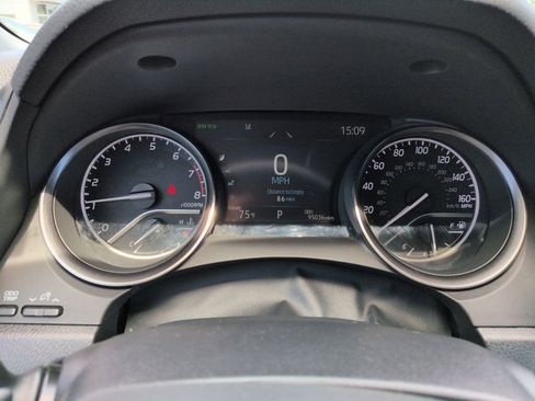 Used 2021 Toyota Camry SE w/ Convenience Package AWD/4WD image 15