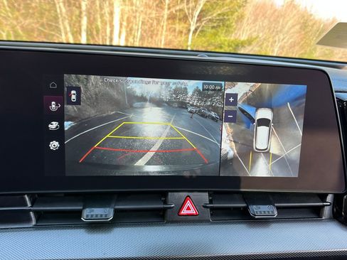 Used 2023 Kia Sportage SX image 19