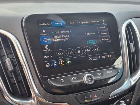 Used 2024 Chevrolet Equinox Premier AWD/4WD image 6