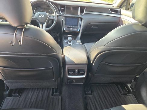 Used 2021 INFINITI QX50 Luxe image 41