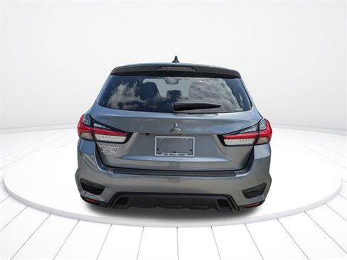 Used 2025 Mitsubishi Outlander Sport ES image 5