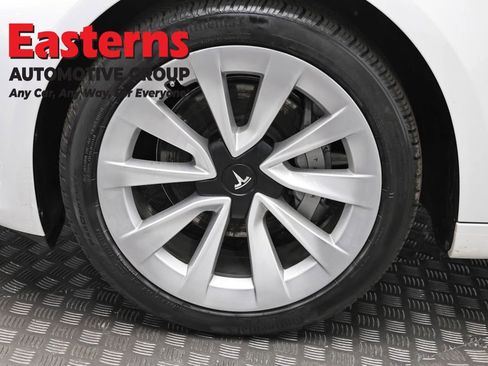 Used 2023 Tesla Model 3 Standard Range RWD image 26