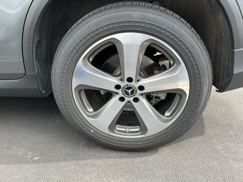 Certified 2018 Mercedes-Benz GLC 300 image 13