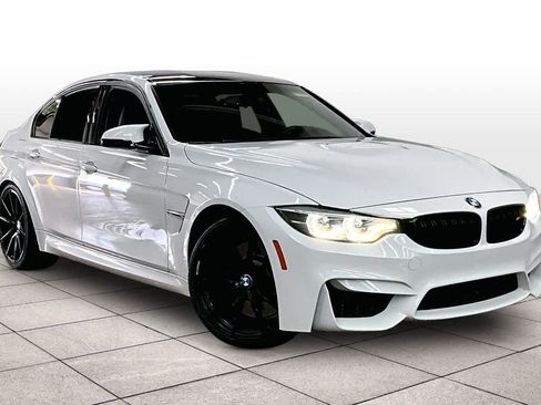 Used 2018 BMW M3 image 2