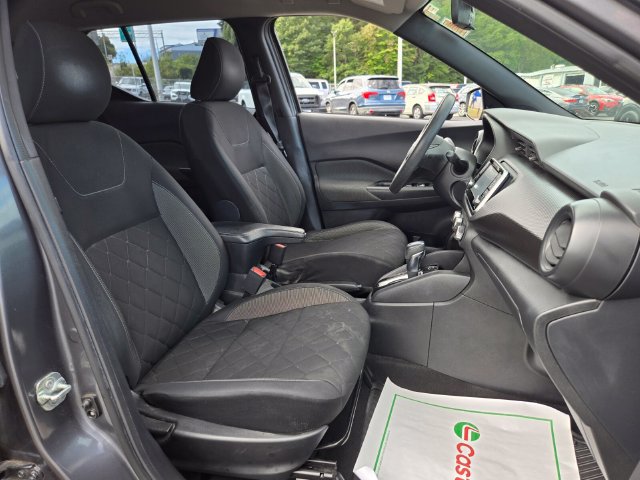Used 2020 Nissan Kicks S FWD image 20