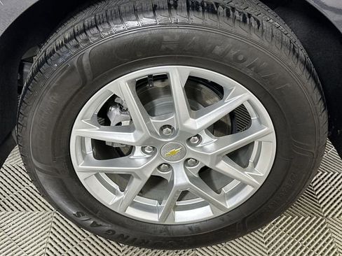 Used 2022 Chevrolet Equinox LT FWD image 34