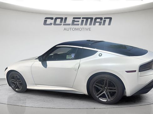 Used 2026 Nissan Z Sport w/ Floor Mat Package RWD image 9