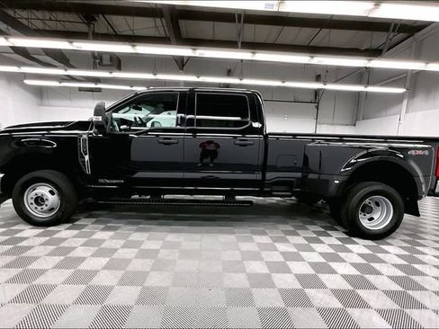 Used 2023 Ford F350 XLT AWD/4WD image 15
