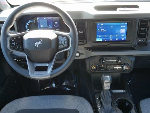 Used 2023 Ford Bronco 4-Door image 16